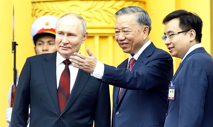 Chủ tịch nước Tô Lâm chủ trì lễ đón Tổng thống Nga Putin