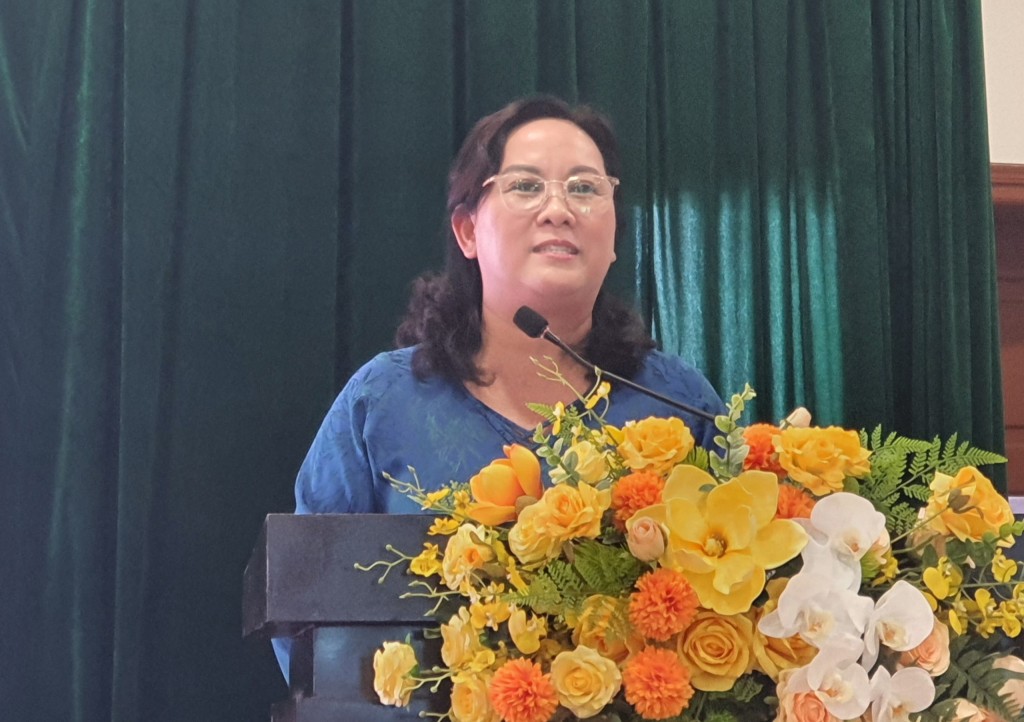 Phó Giám đốc Sở Thông tin và Truyền thông Hà Nội Nguyễn Thị Mai Hương phát biểu chỉ đạo tại hội nghị