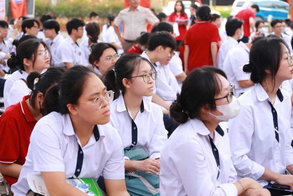 Hàng năm, báo Tuổi trẻ Thủ đô thường xuyên tổ chức các ngày hội tư vấn tuyển sinh hướng nghiệp cho học sinh cuối cấp