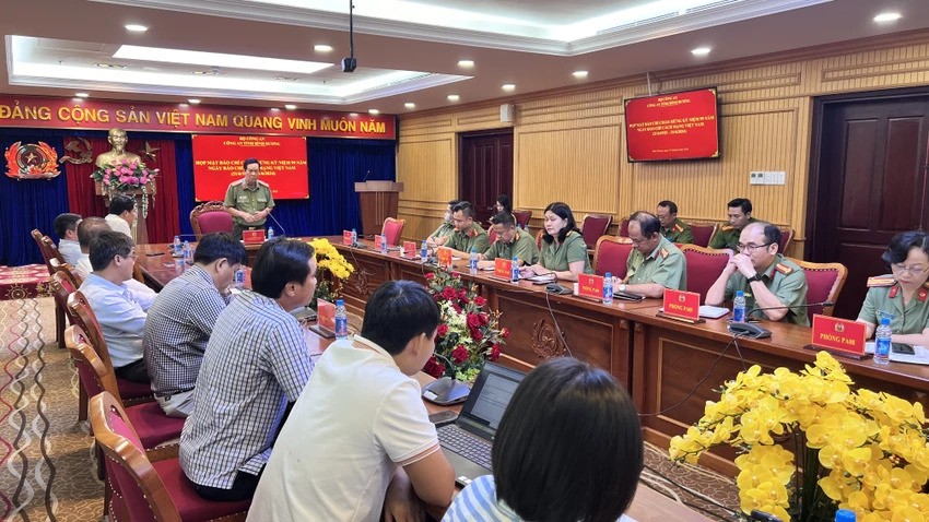 Toàn cảnh buổi gặp mặt
