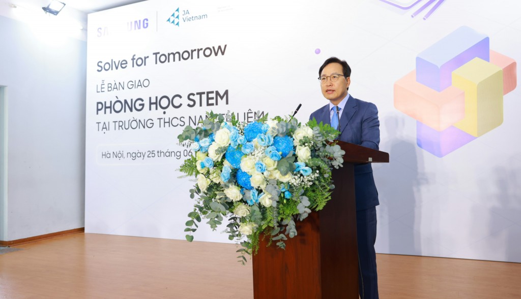Ông Choi Hoo Ho - TGĐ Tổ hợp Samsung Việt Nam phát biểu