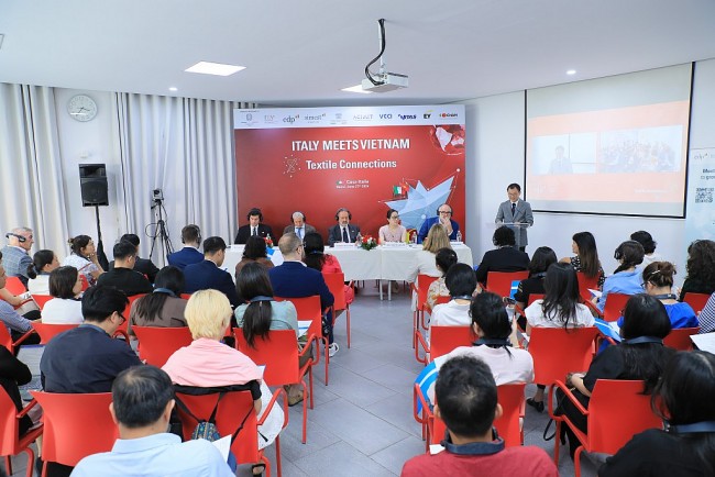 Hội thảo kết nối dệt may quy tụ hơn 100 doanh nghiệp Việt Nam - Italia