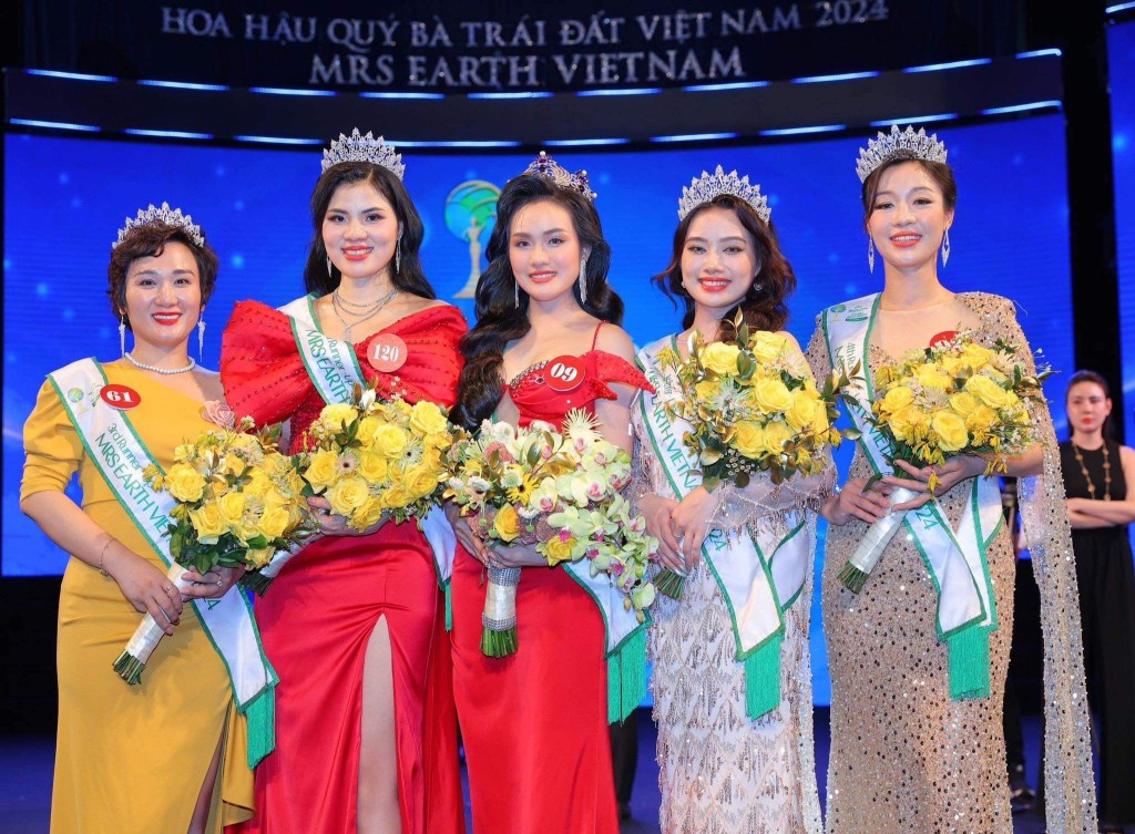 Top 5 Mrs Earth Vietnam 2024