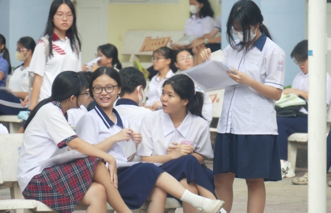 Hôm nay, TP Hồ Chí Minh công bố điểm chuẩn thi vào lớp 10