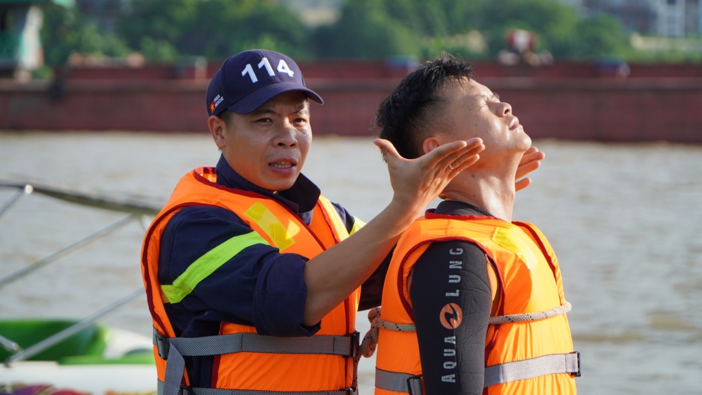 Đây là những kiến thức, kỹ năng vô cùng cần thiết và hữu ích trong công tác cứu nạn, cứu hộ