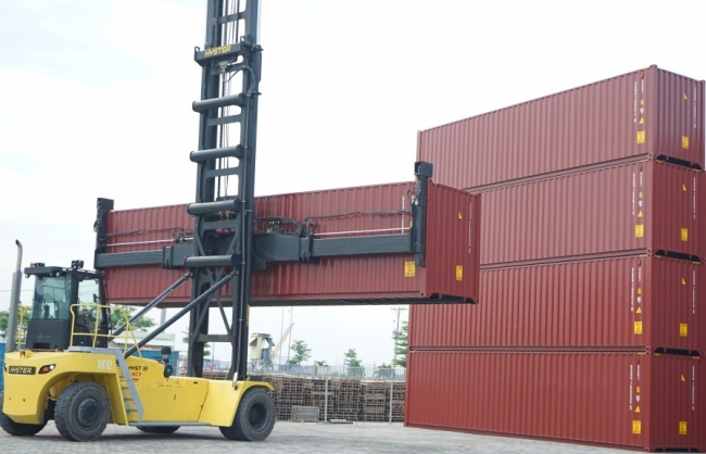 Hòa Phát chính thức bàn giao 500 vỏ container loại 40 HC cho SeaCube