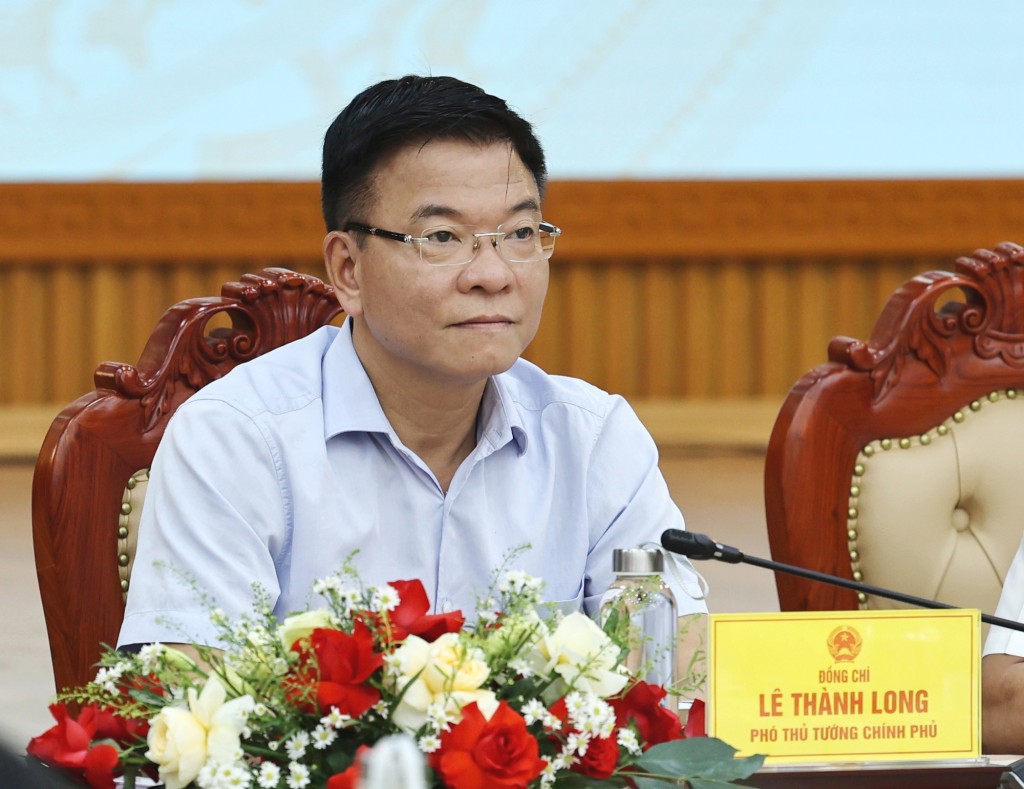 Phó Thủ tướng Lê Thành Long tham dự trực tuyến Phiên họp từ đầu cầu Quảng Trị - Ảnh: VGP/Nhật Bắc
