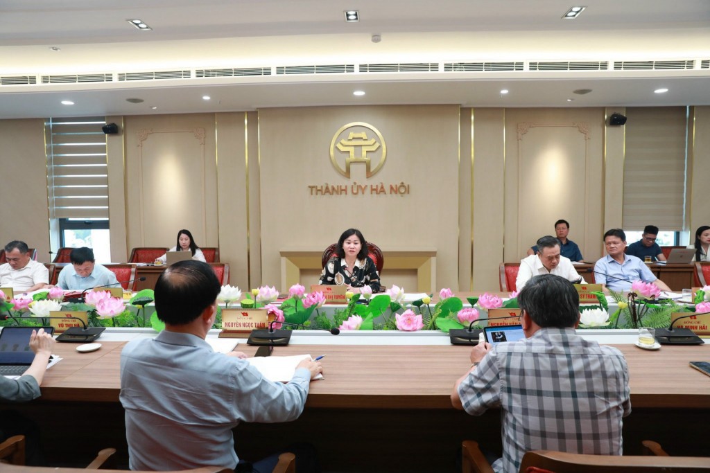 Phó Bí thư Thường trực Thành ủy Nguyễn Thị Tuyến phát biểu kết luận tại hội nghị. Ảnh: Viết Thành