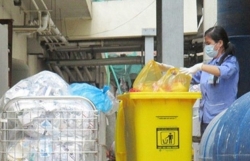 Tăng cường quản lý chất thải y tế, giảm thiểu chất thải nhựa