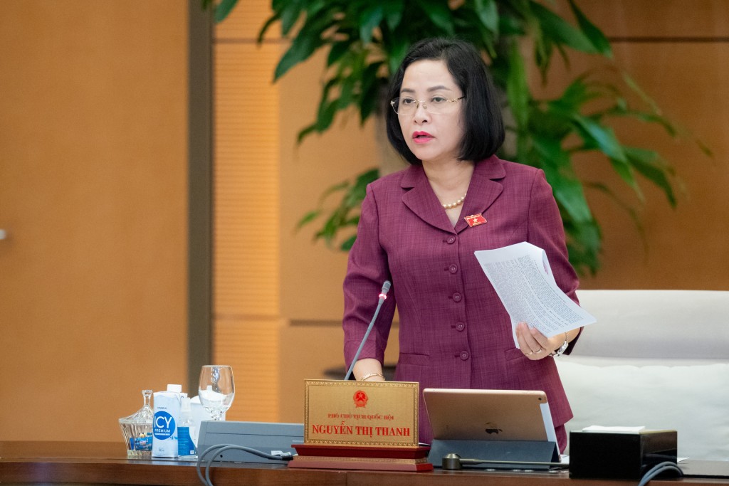Phó Chủ tịch Quốc hội Nguyễn Thị Thanh phát biểu tại phiên họp. Ảnh: media.quochoi.vn