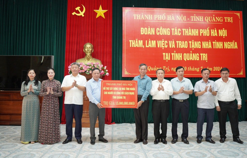 Trao nhà tình nghĩa trị giá hơn 15 tỷ đồng cho người có công tại tỉnh Quảng Trị
