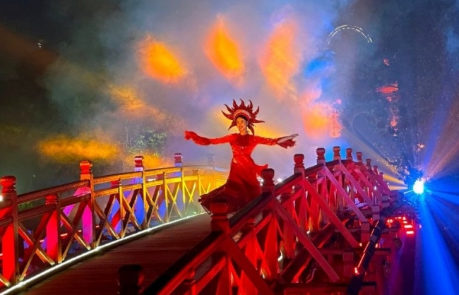 "Đánh thức" di sản bằng quyết tâm, sáng tạo