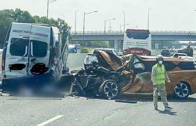 Khẩn trương khắc phục hậu quả vụ tai nạn giao thông nghiêm trọng trên cao tốc Hà Nội - Hải Phòng
