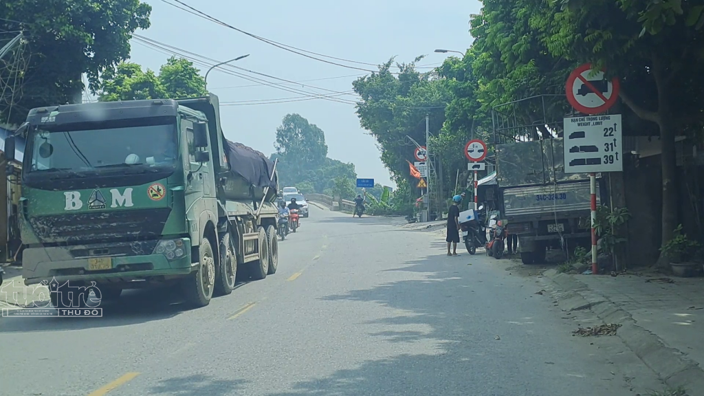 Hải Dương: Xe quá tải "đe dọa" cầu yếu, chính quyền vào cuộc