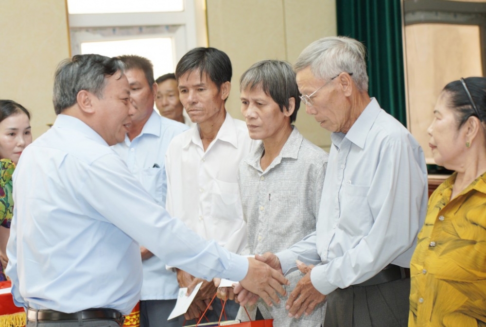 Hà Nội dành sự quan tâm, tri ân đặc biệt đối với người có công