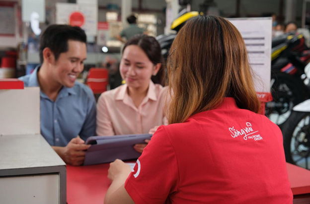 Home Credit Việt Nam đã phục vụ hơn 200.000 khách hàng mới mỗi tháng trong năm 2023 với các dịch vụ tài chính toàn diện.