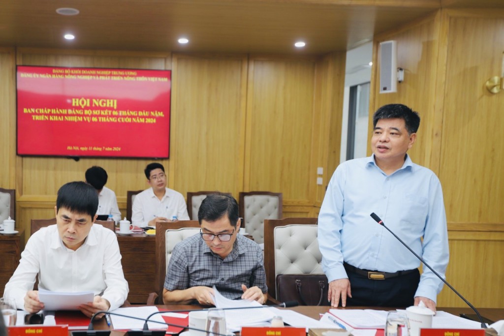 Đồng chí Nguyễn Thanh Sơn - Vụ trưởng Vụ địa bàn VI, Cơ quan Ủy ban Kiểm tra Trung ương phát biểu chỉ đạo tại Hội nghị