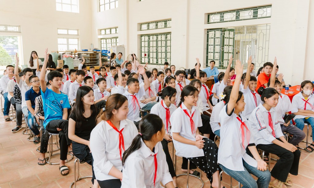 Cơ hội tiếp cận giáo dục bình đẳng cho học sinh vùng cao