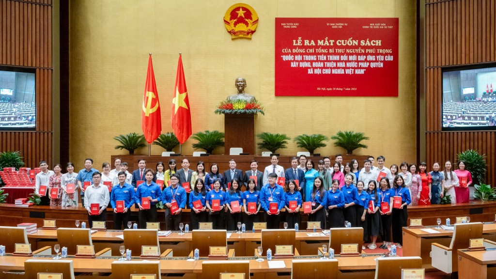 Ra mắt cuốn sách của Tổng Bí thư Nguyễn Phú Trọng viết về Quốc hội