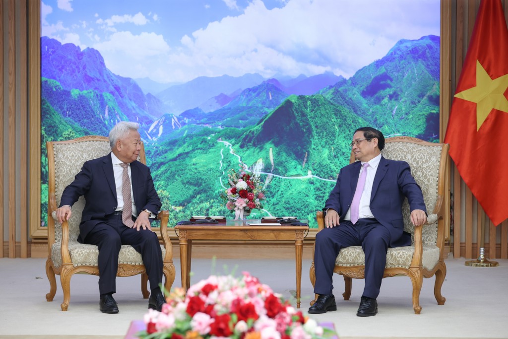 Thủ tướng Phạm Minh Chính nhấn mạnh Việt Nam đánh giá cao và coi trọng phát triển quan hệ hợp tác với AIIB - Ảnh: VGP/Nhật Bắc