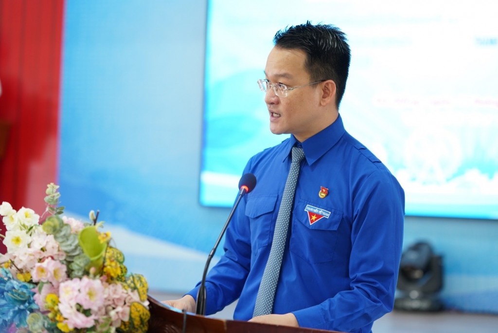 anh Nguyễn Mạnh Dũng, Bí thư Thành đoàn Đà Nẵng phát biểu tại chương trình (Ảnh Đ.Minh)
