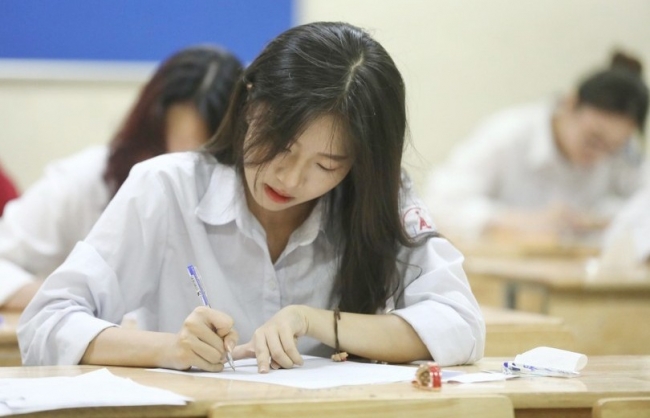 Đại học Quốc gia Hà Nội có điểm sàn xét tuyển là 20