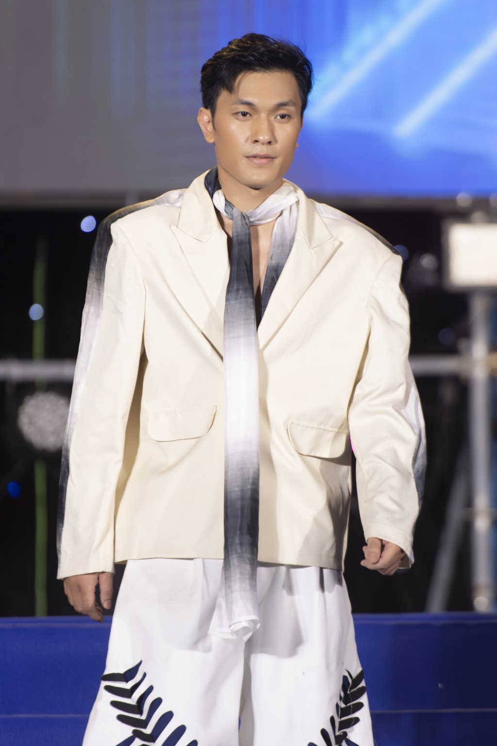Top 36 thí sinh Mister Vietnam 2024 diễn thời trang chuyên nghiệp