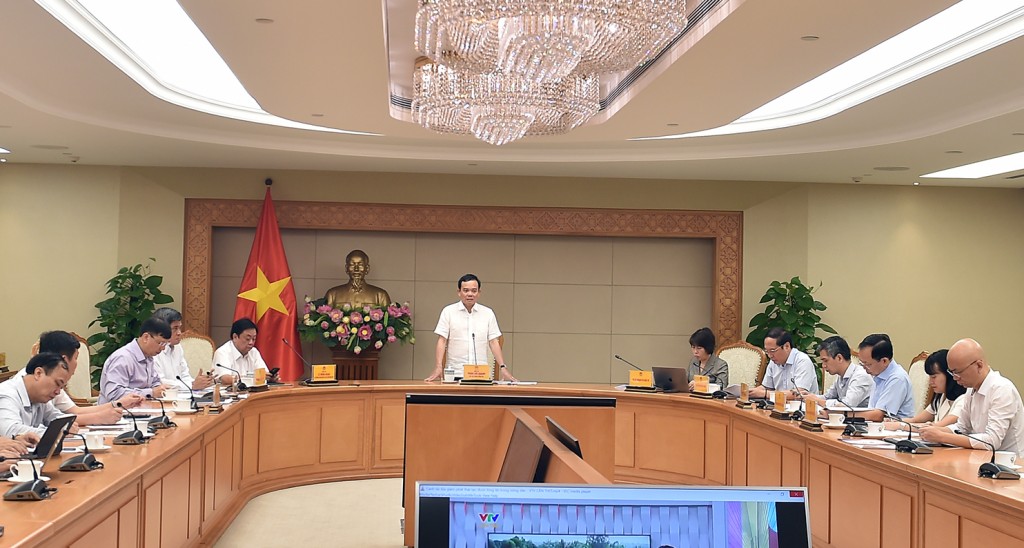 Phó Thủ tướng Trần Lưu Quang chủ trì cuộc họp nghe báo cáo về tiến độ triển khai Đề án 1 triệu ha lúa chất lượng cao, phát thải thấp - Ảnh: VGP/Hải Minh