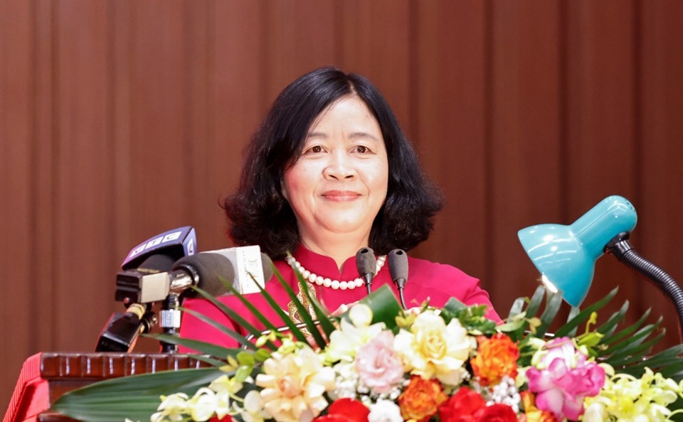 Tân Bí thư Thành ủy Hà Nội Bùi Thị Minh Hoài phát biểu tại hội nghị