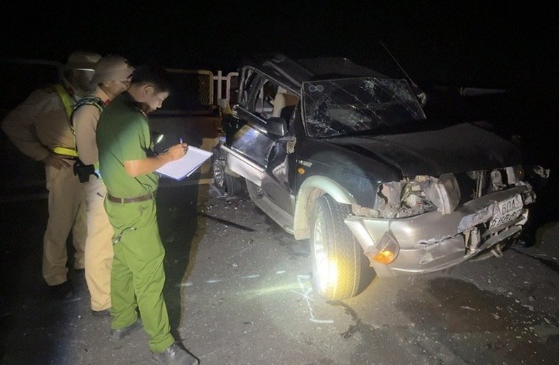 Hiện trường vụ tai nạn trên cao tốc Trung Lương - Mỹ Thuận