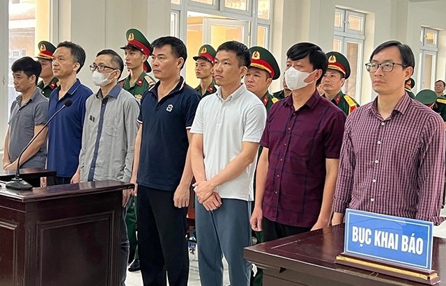 7 bị cáo trong vụ án ở Học viện Quân y được giảm án