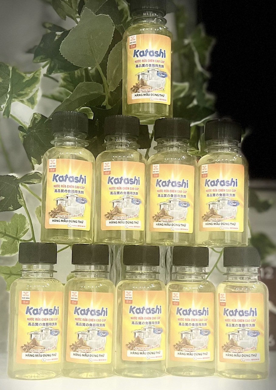 Nước rửa chén Katashi hương quế bảo vệ da tay với diệt khuẩn an toàn cho người sử dụng