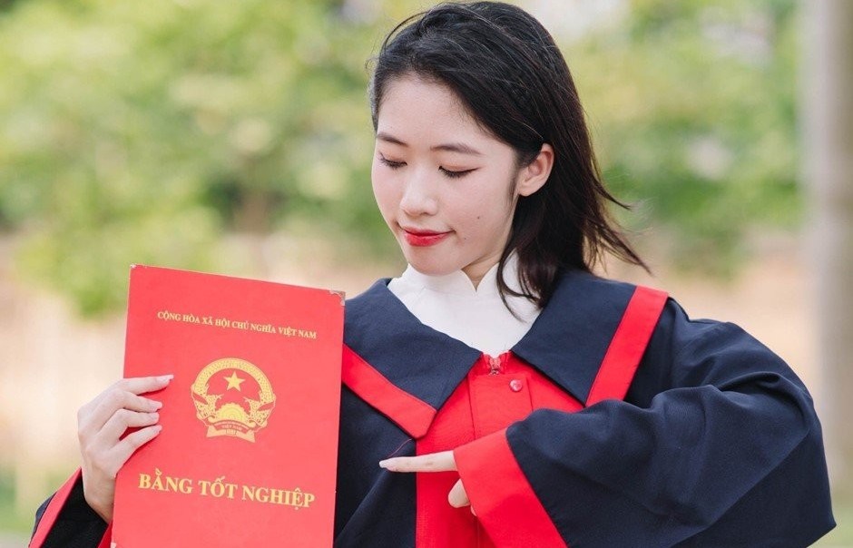 Thủ khoa khối D: Sống, học tập hết mình sẽ hái được trái ngọt
