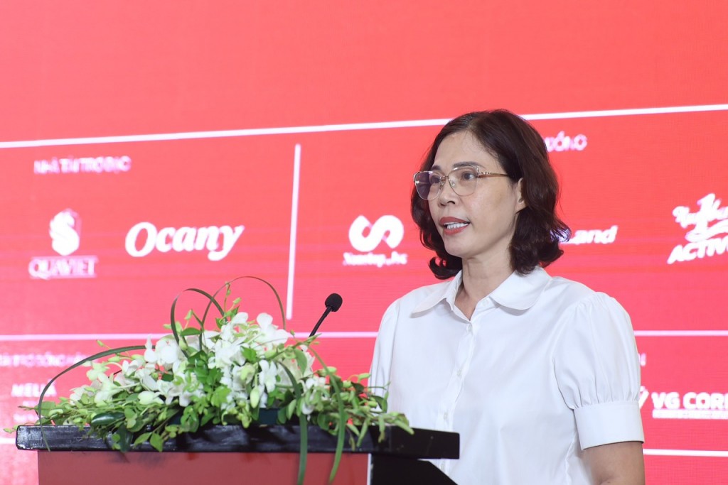 bà Phạm Thị Tô Trang - Phó Giám đốc Sở Văn hóa - Thể thao thành phố Hải Phòng, Phó trưởng Ban Tổ chức giải