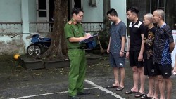 Văn Lâm (Hưng Yên): Phát hiện 4 nam, 3 nữ sử dụng trái phép ma túy tại quán karaoke