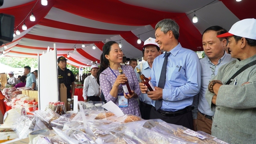 Trưng bày sản phẩm đặc trưng xứ Quảng tại Lễ hội đồng hương Quảng Nam tại TP Hồ Chí Minh (Ảnh: quangnam.gov.vn)