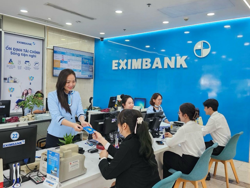 Gói chuyển tiền Efee với những ưu đãi đặc biệt từ Eximbank mang đến nhiều lợi ích cho doanh nghiệp SME, giúp tiết kiệm tối đa chi phí
