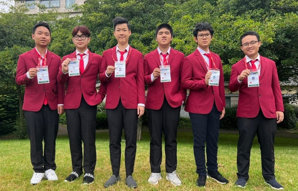 Học sinh Việt Nam giành huy chương Olympic Toán quốc tế IMO