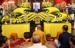 Người dân TP HCM xúc động viếng Tổng Bí thư Nguyễn Phú Trọng