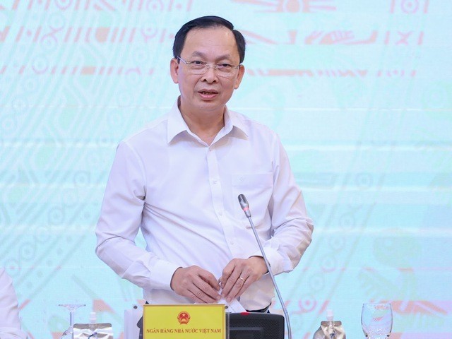 Ông Đào Minh Tú – Phó Thống đốc thường trực, Ngân hàng Nhà nước chủ trì cuộc họp