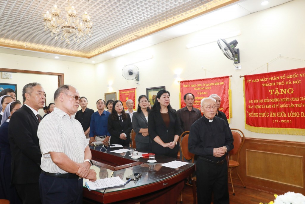 Đồng bào Công giáo thắp nến tri ân Tổng Bí thư Nguyễn Phú Trọng