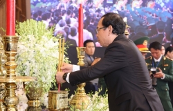 Đoàn đại biểu TP HCM viếng Tổng Bí thư Nguyễn Phú Trọng