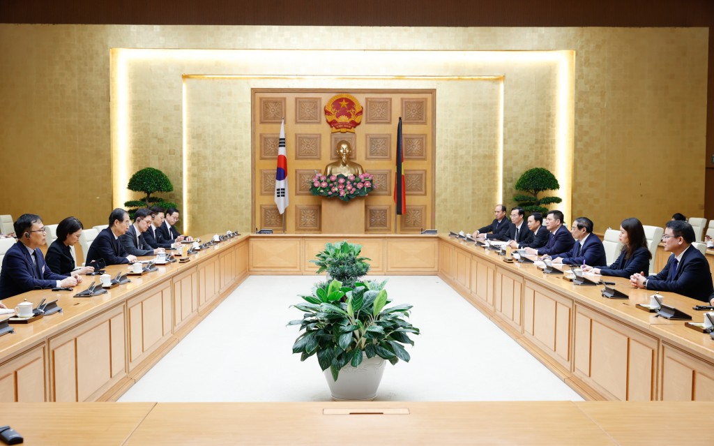 Thủ tướng khẳng định, Đảng, Chính phủ và nhân dân Việt Nam đặc biệt coi trọng quan hệ với Hàn Quốc và mong muốn cùng Hàn Quốc tiếp tục phát triển sâu rộng, thực chất và hiệu quả hơn nữa quan hệ Đối tác Chiến lược toàn diện trên mọi lĩnh vực - Ảnh: VGP/Nhật Bắc