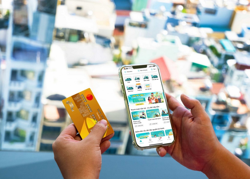 Khách hàng sử dụng thẻ tín dụng PVcomBank Lifestyle Mastercard thanh toán các dịch vụ Xanh SM Bike, Taxi hoặc Express sẽ được giảm giá 35%