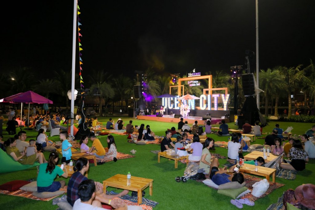 Lễ hội Chào mùa hè 2024 tại Ocean City thu hút đông đảo các gia đình tham gia