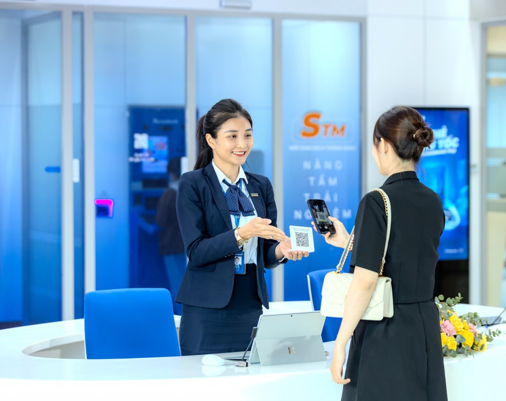 Sacombank đẩy mạnh ứng dụng công nghệ để gia tăng các tiện ích và hiện đại hóa sản phẩm dịch vụ nhằm thu hút và nâng cao trải nghiệm khách hàng
