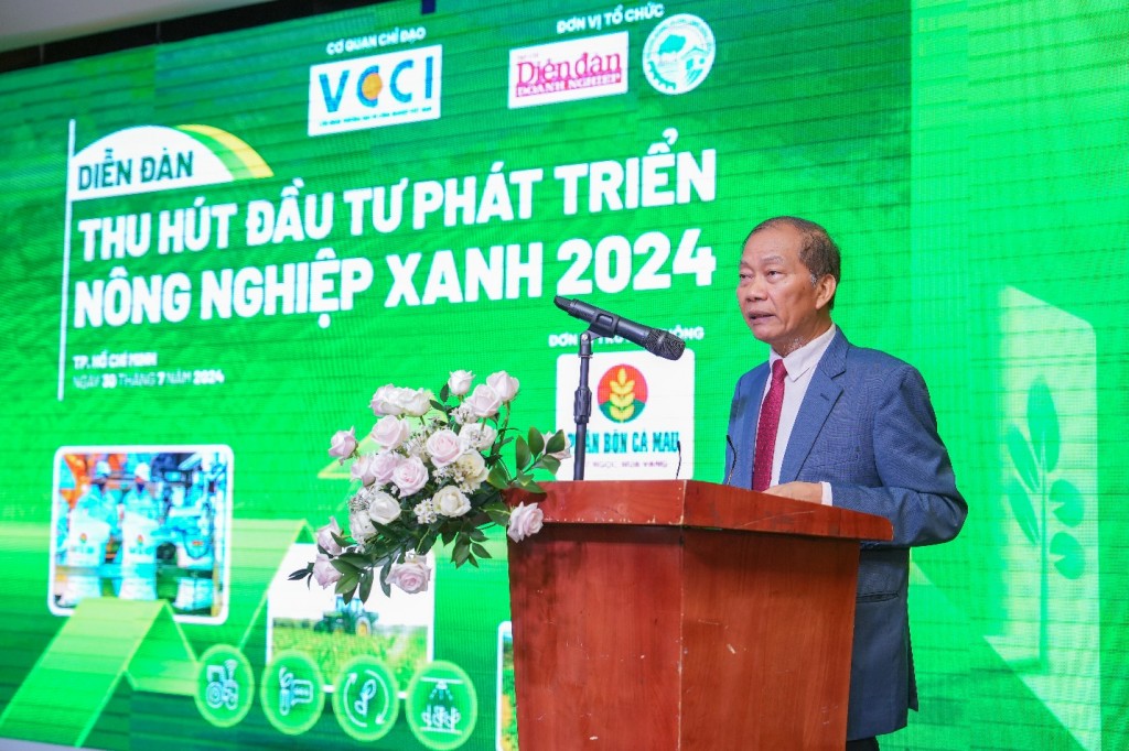   Ông Hoàng Quang Phòng – Phó Chủ tịch Liên đoàn Thương mại và Công nghiệp Việt Nam (VCCI) phát biểu khai mạc Diễn đàn