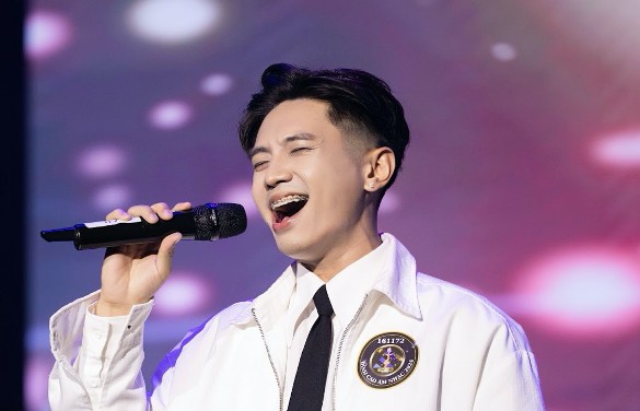 Ca sĩ GenZ Hiếu Minh lọt top 10 Đỉnh cao âm nhạc
