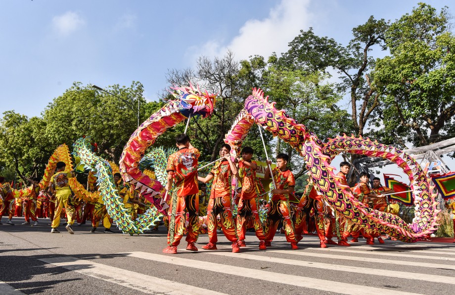 Diễu hành tại Phố đi bộ hồ Hoàn Kiếm (Ảnh minh họa)