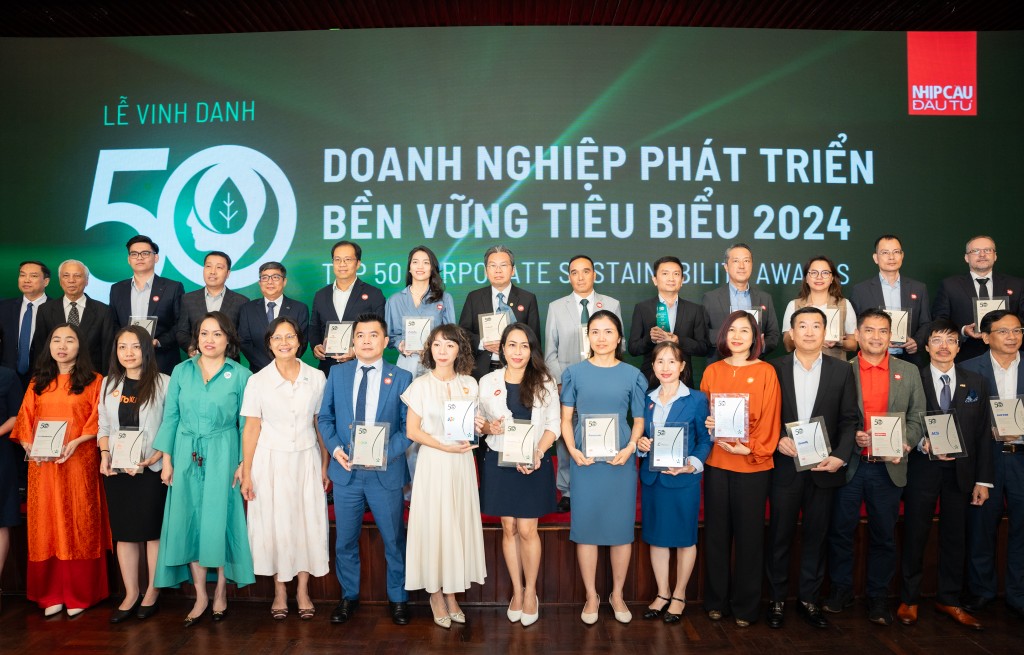 PNJ là 1 trong top 50 doanh nghiệp phát triển bền vững tiêu biểu 2024. Ảnh: Kế Châu